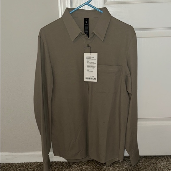 Lululemon Athletica Tan Commission Long Sleeve NWT - Picture 1 of 2
